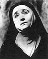 Norina Matchabelli as a nun in 'The Miracle'. Her stage name was Maria Carmi then.