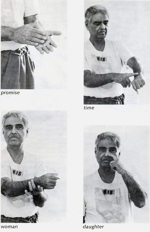 Eruch demonstrating Baba's hand gestures